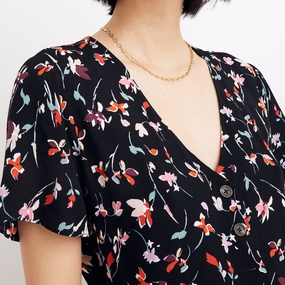 SOLD Madewell V-Neck Button-Front Mini Dress in Drifting Flowers - Picture 6 of 7